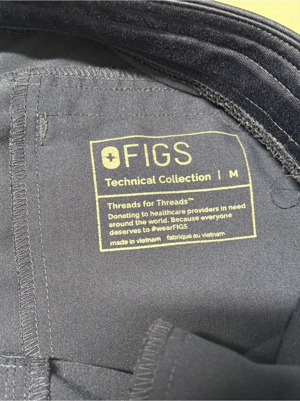 Figs Technical Collection Scrub Pants in Navy Blue Medium - Picture 6 of 7